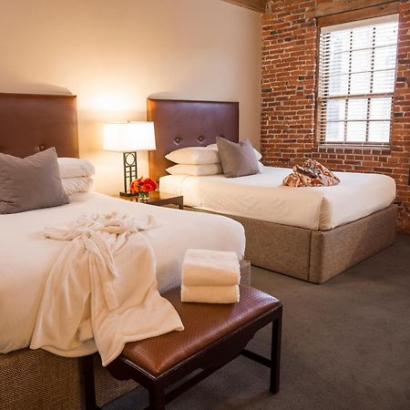 Cork Factory Hotel Lancaster Bagian luar foto