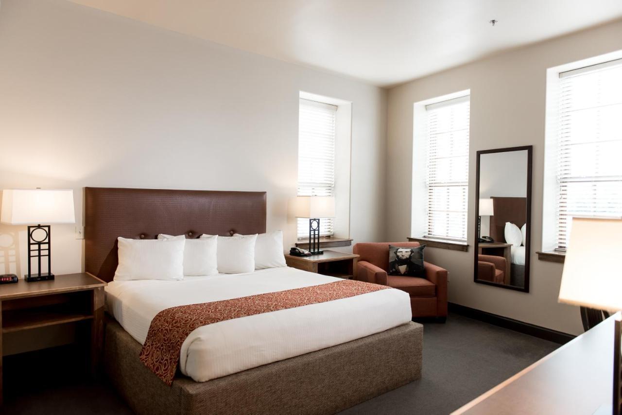 Cork Factory Hotel Lancaster Bagian luar foto
