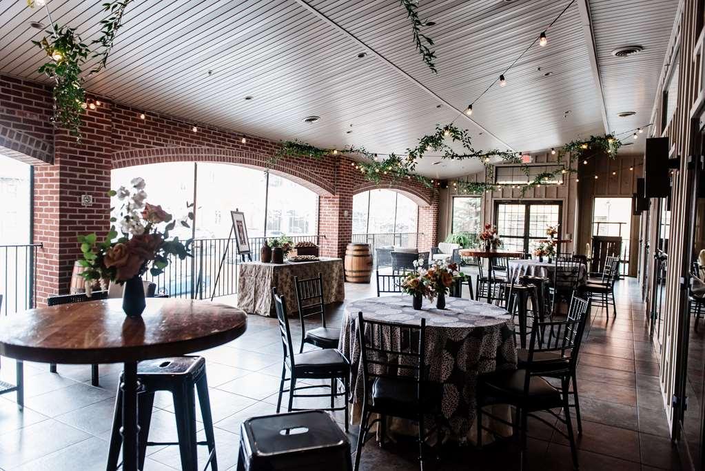 Cork Factory Hotel Lancaster Bagian luar foto