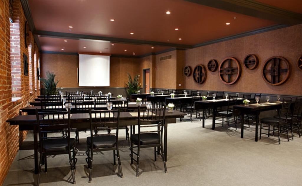 Cork Factory Hotel Lancaster Bagian luar foto